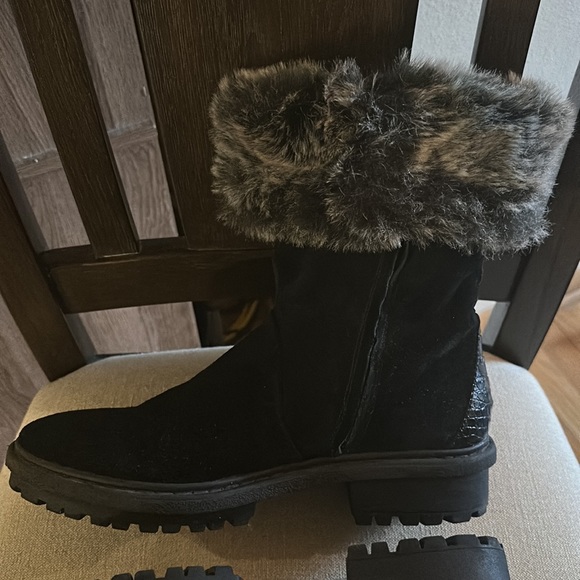 Sam Edelman Women’s Tilden Suede Leather Faux Fur Fringe Boots Black Size 9.5 - Picture 8 of 16